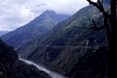 16_BANOS_548092_Large_030_